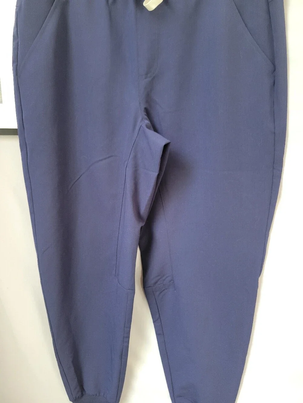 NEW Figs Tansen Jogger 2.0 Short Scrub Pants Blue M Short